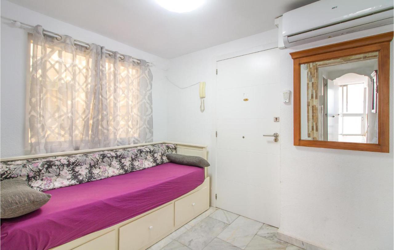 2 Bedroom Cozy Apartment In Benidorm Dış mekan fotoğraf
